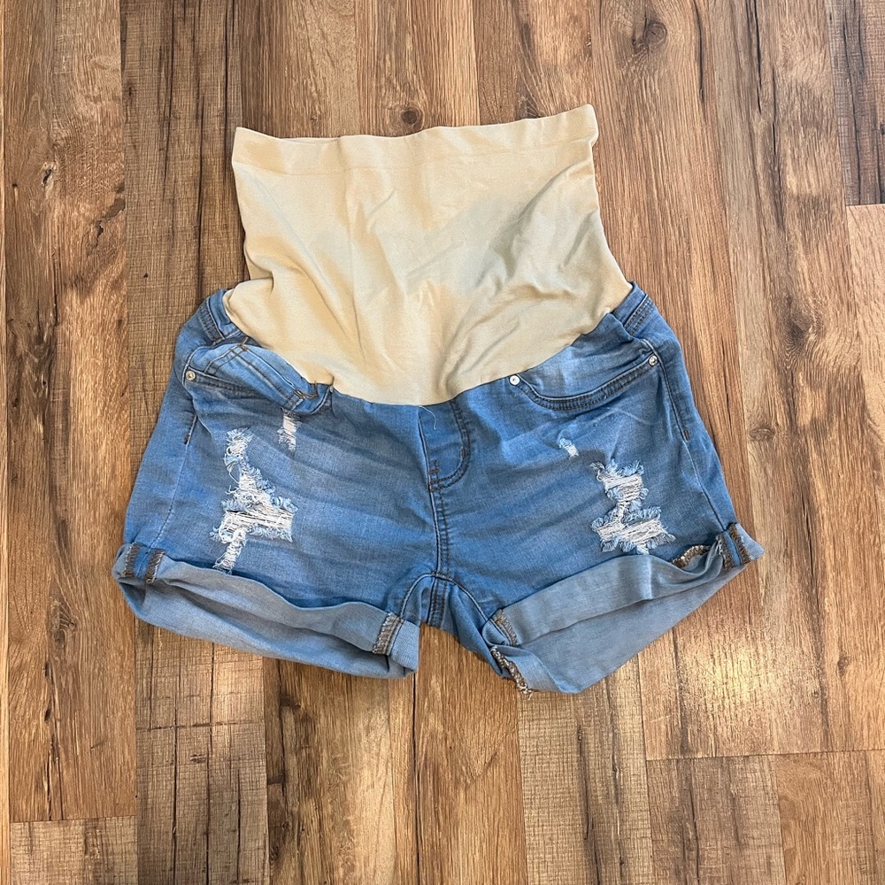 Blue Savvy Maternity Shorts Size Small